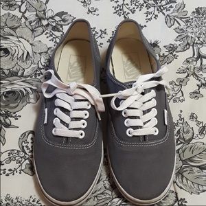 VANS Off The Wall Sneakers Size 7